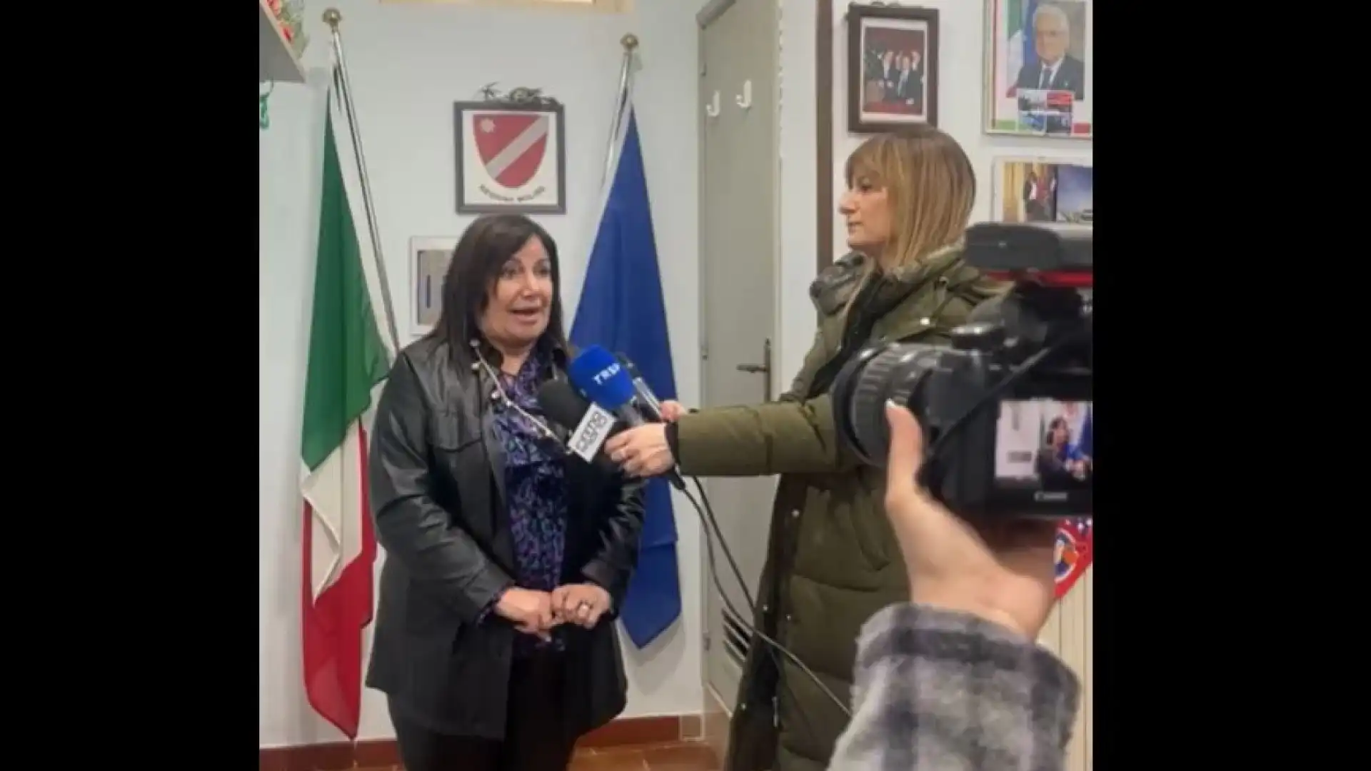 Le dimissioni della Calenda sono servite. L'ex assessore "vince" la sua battaglia. Vigliardi torna ad Isernia. "Grande risultato per il Molise". Rivedi la conferenza stampa di questa mattina